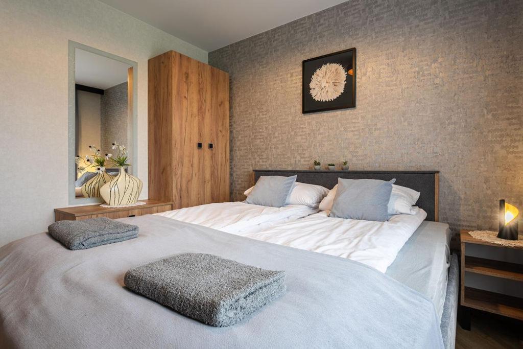 Golden Apartments Zakopane - Mountain View المظهر الخارجي الصورة